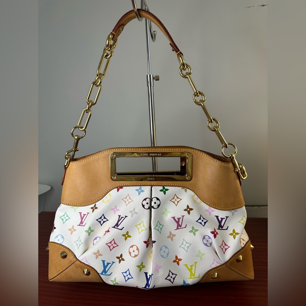 Louis Vuitton Judy MM Shoulder Bag Used